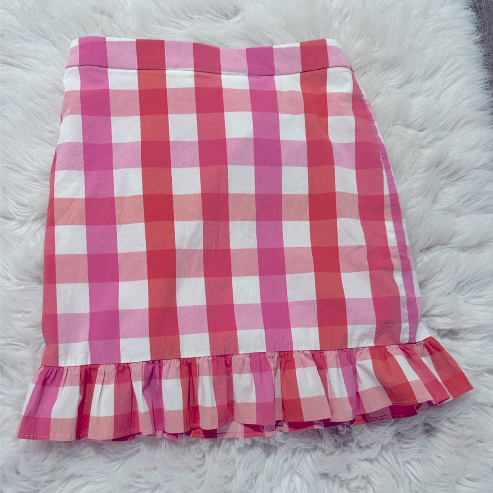 J Crew. Ruffle mini skirt, checkered pattern, high waisted, EUC, Size 4